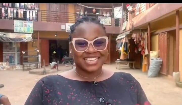 At What Age Should A Father Stop Bathing His Daughter [video]
